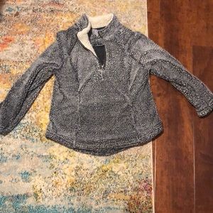 TE VERDE FLUFFY JACKET SIZE L